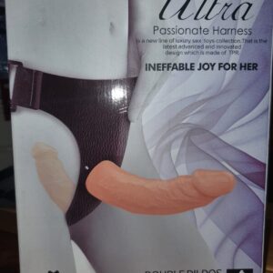 Arnés lésbico doble.